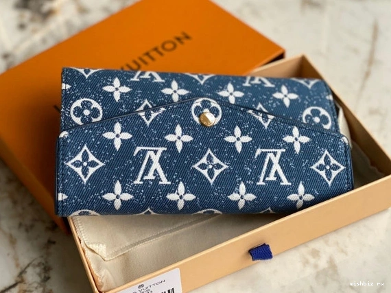WIS Vuitton Louis WALLET SARAH 0729